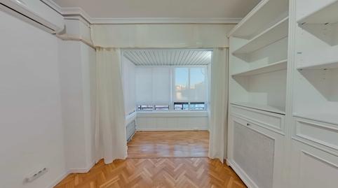 Photo 2 of Flat to rent in Calle de Santa Engracia, Almagro, Madrid