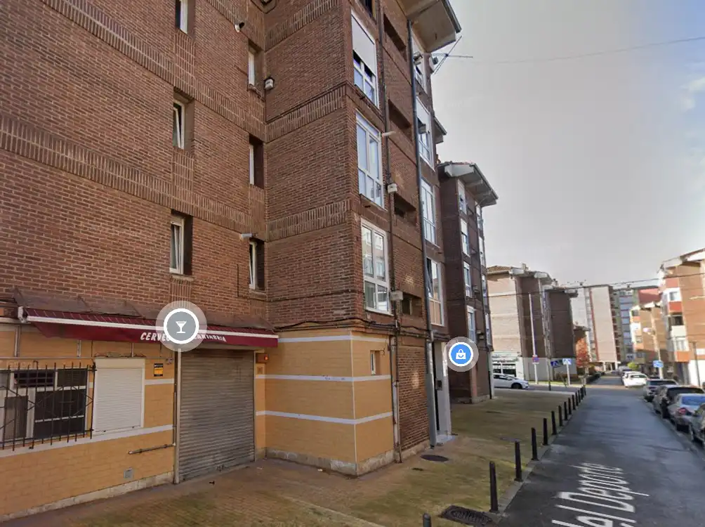 Flat for sale in Avenida del Deporte