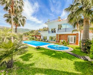 Jardí de Casa o xalet de lloguer en Canillas de Albaida amb Aire condicionat, Terrassa i Piscina