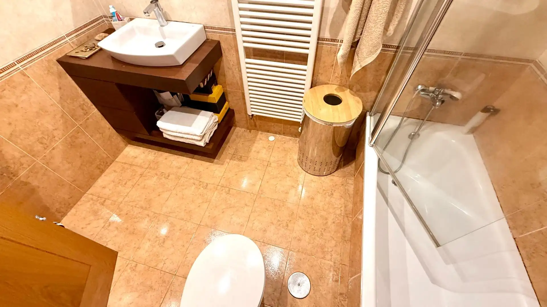 Bathroom of Duplexes for sale in Ourense Capital   with Heating, Storage room and Furnished