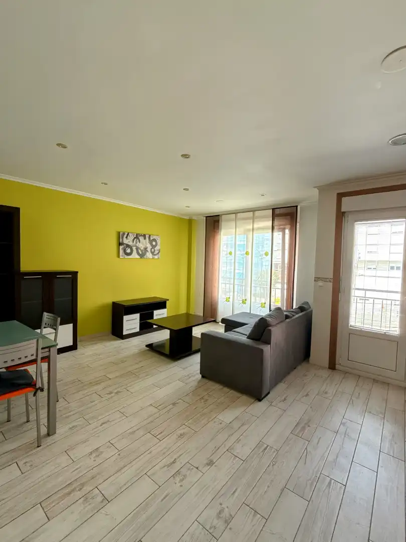 Living room of Flat for rent in Santa Comba  with Heating, Parquet flooring and Terrace