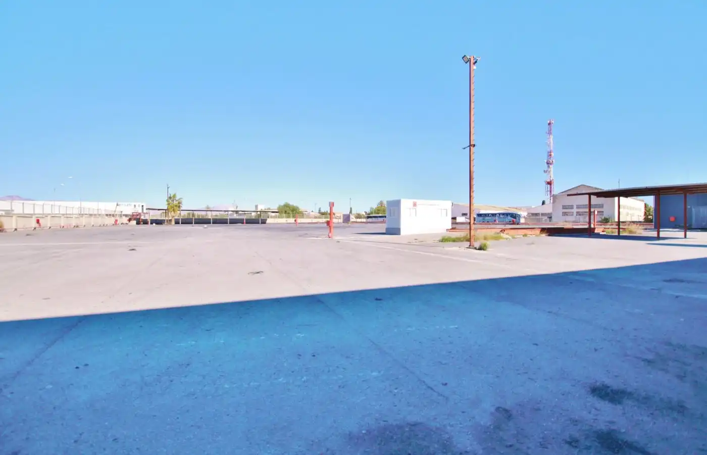 Parkplatz von Fabrik Grundstücke zum Verkauf in Alicante / Alacant