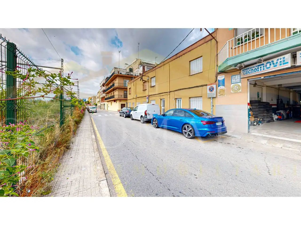 Vista exterior de Local en traspaso en Gavà
