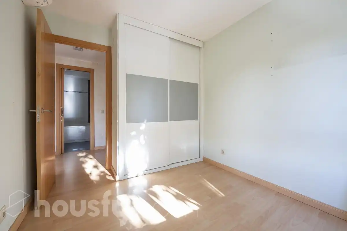 Flat for rent in Avenida de Madrid, Santa Bárbara - La Zaporra