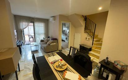 Exterior view of Duplex for sale in Alcalá de Guadaira  with Air Conditioner