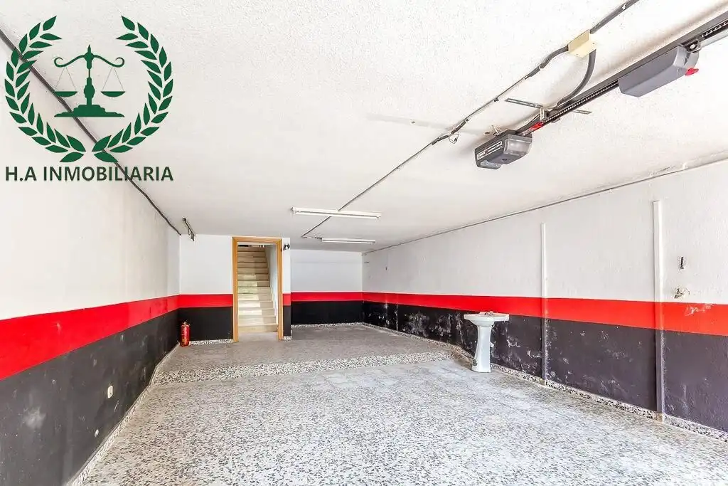 Houses for sale in Pedrezuela  with Air Conditioner, Heating and Terrace