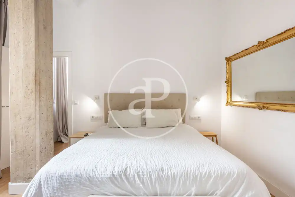 Schlafzimmer von Wohnung zur Miete in Valencia mit Klimaanlage, Terrasse und Möbliert