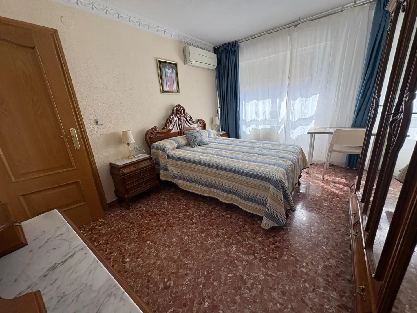 Bedroom of Flat for rent in Granada  with Heating, Terrace and Furnished