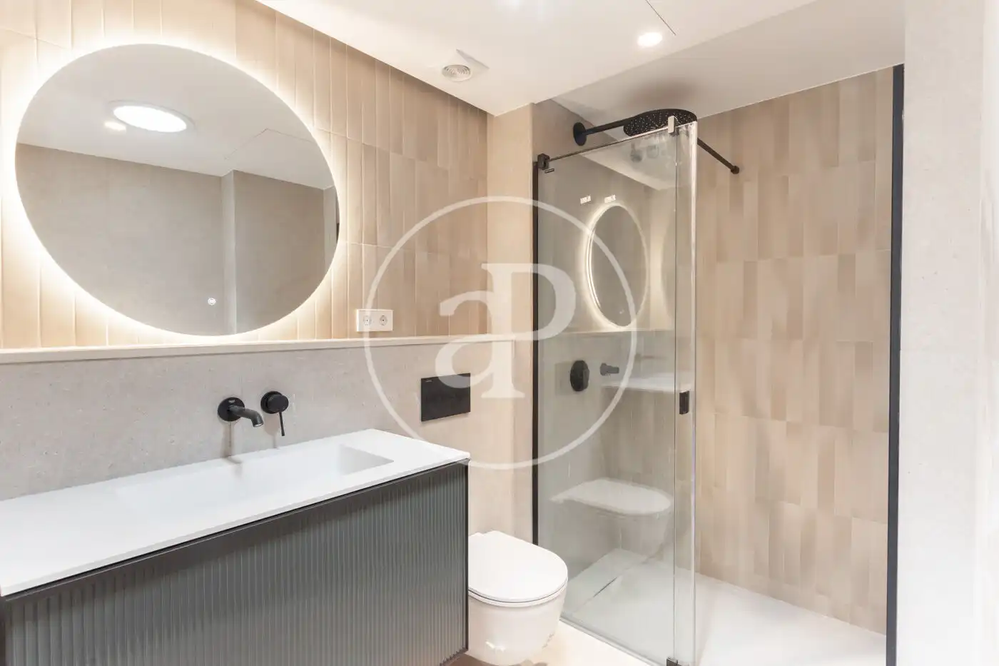 Baño de Ático en venta en Sant Cugat del Vallès con Aire acondicionado, Calefacción y Terraza