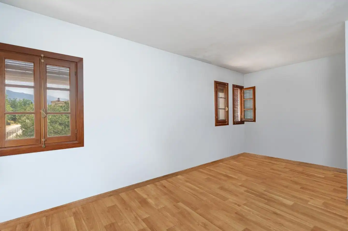 Habitación de Casa o chalet en venta en Granada con Jardín privado, Terraza y Balcón