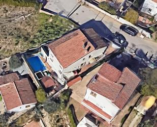 Exterior view of House or chalet for sale in Palau-solità i Plegamans  with Air Conditioner, Heating and Private garden