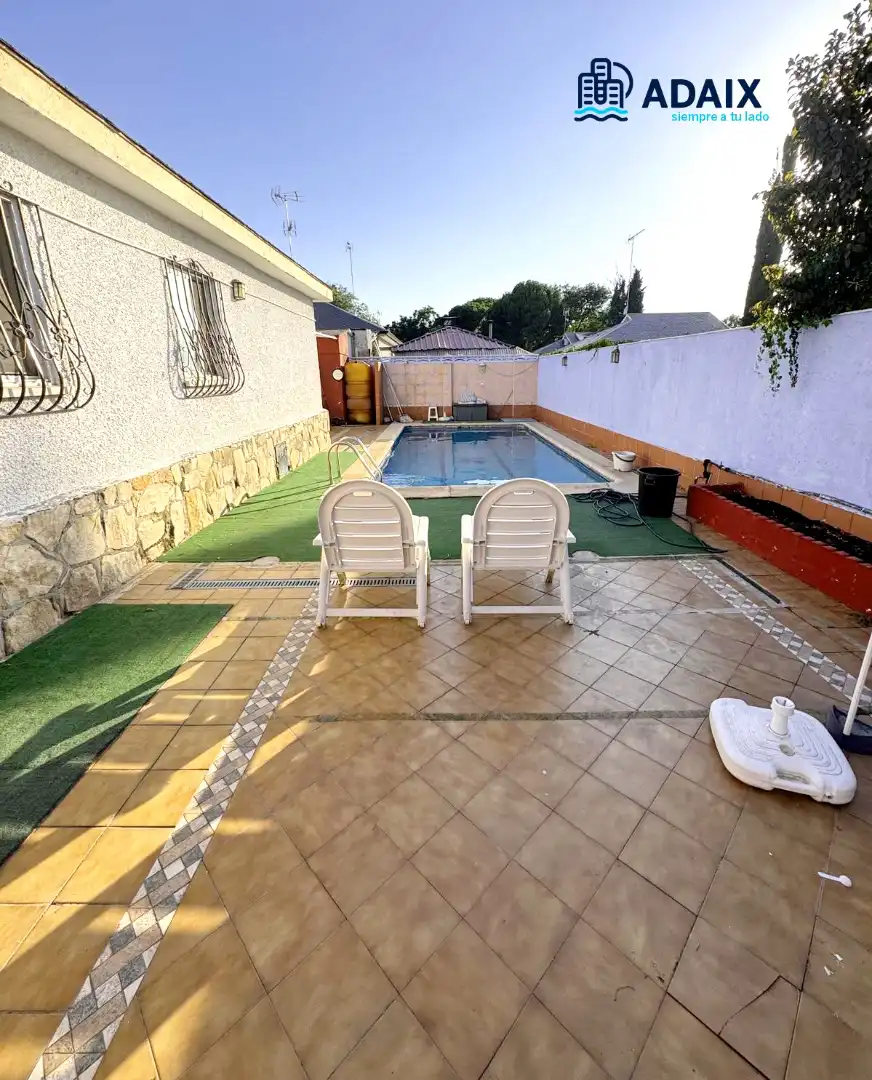 Villa mit Pool zum Verkauf in Casco Antiguo - La Dehesa - Los Monteros, imagen 3