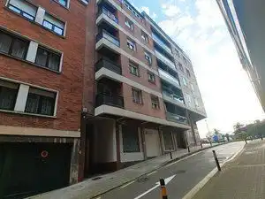 Vista exterior de Garatge en venda en Getxo 