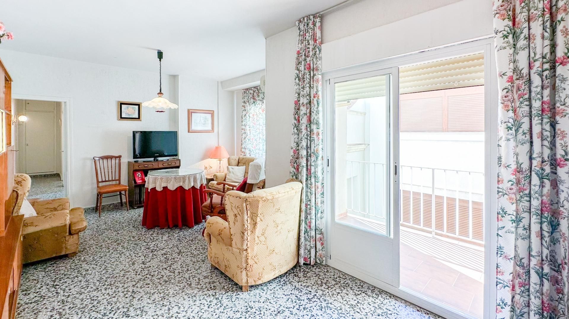 Living room of Flat for sale in Andújar  with Air Conditioner, Heating and Terrace