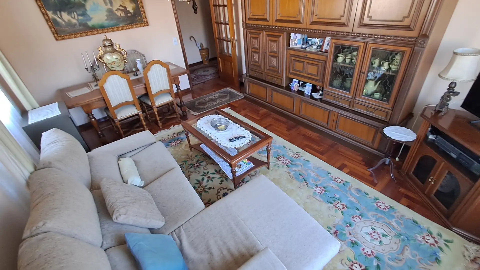 Wohnzimmer von Wohnung zum Verkauf in Vigo  mit Heizung, Parkett und Abstellraum