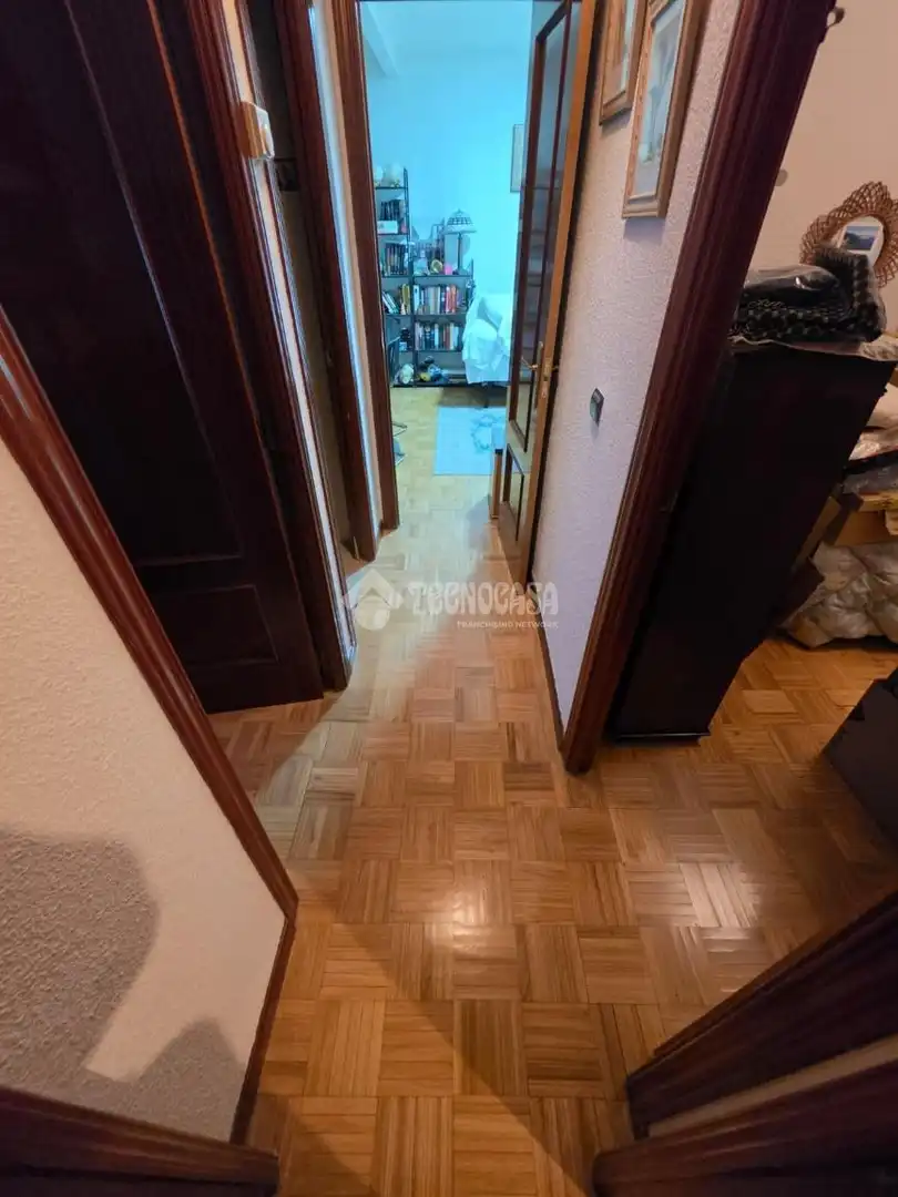Piso en venta en Fuenlabrada con Aire acondicionado, Parquet y Terraza