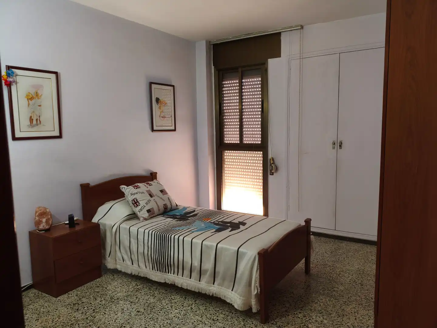 Habitación de Piso en venta en Canovelles con Aire acondicionado, Calefacción y Amueblado
