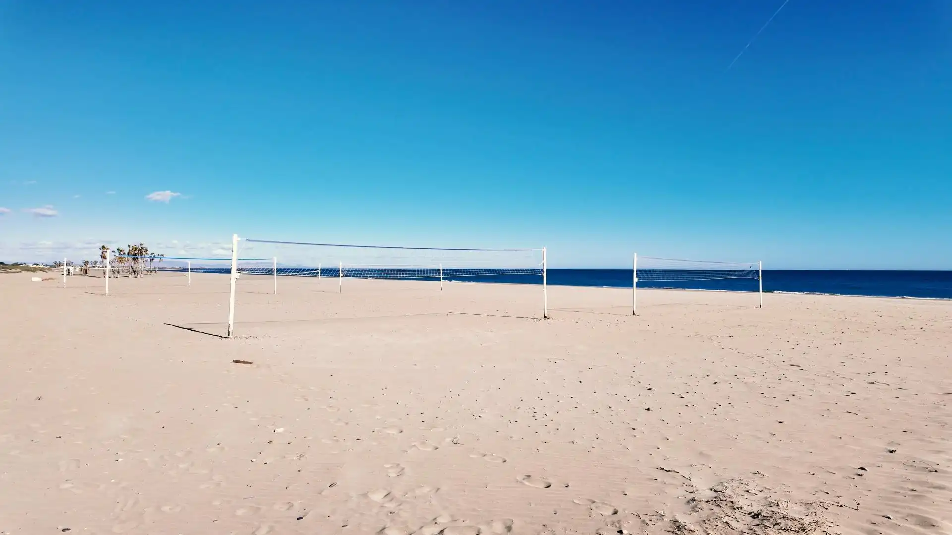 Exterior view of Flat for rent in Canet d'En Berenguer  with Air Conditioner, Heating and Terrace