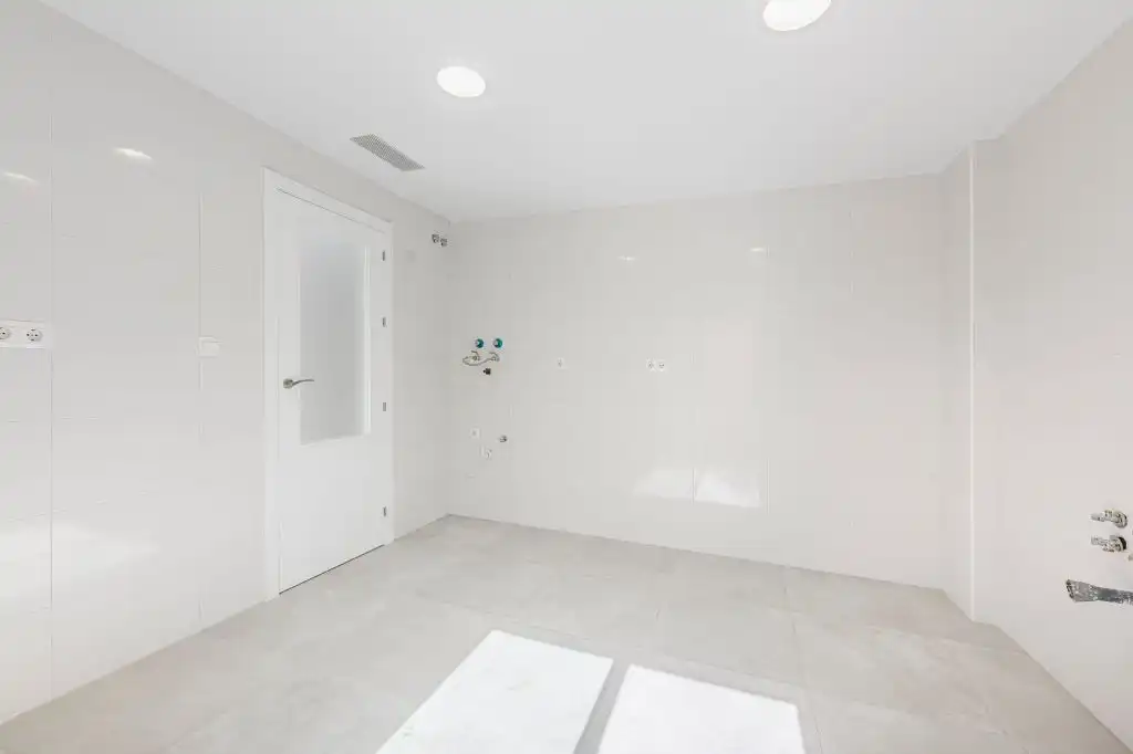Terraced house with pool for sale in Calle Adarves de Calypso, imagen 30