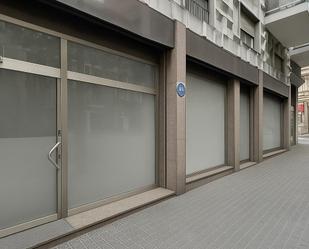 Vista exterior de Local en venda en  Barcelona Capital amb Aire condicionat