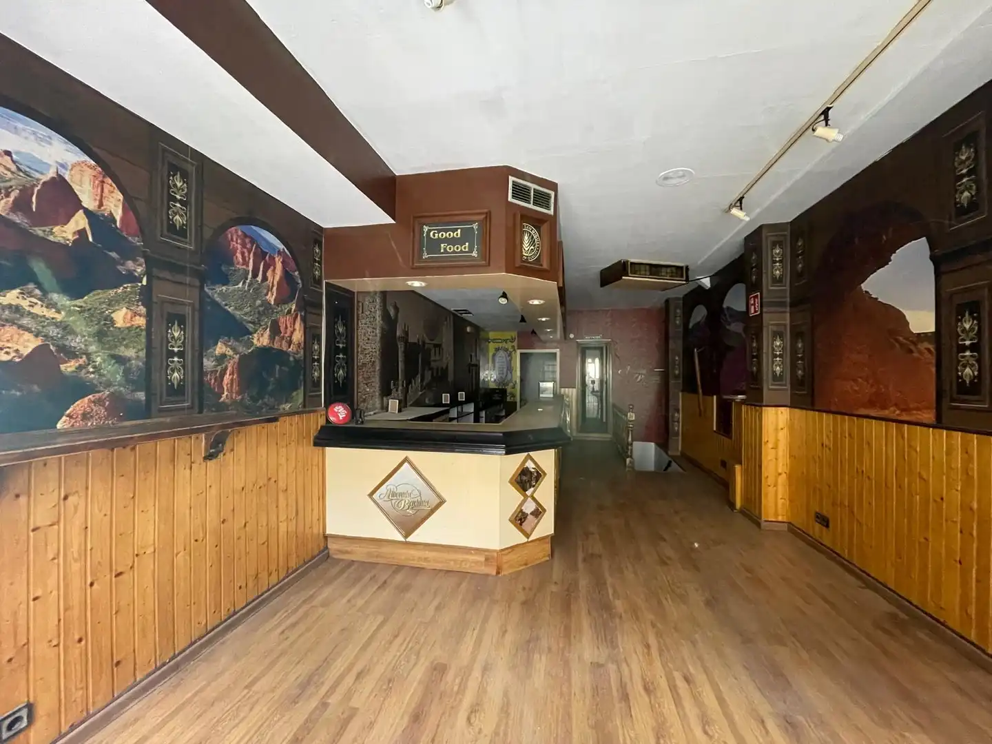 Local en venta en Ponferrada con Aire acondicionado