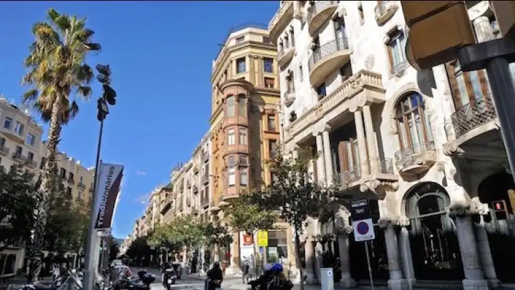Wohnung zum Verkauf in Gràcia