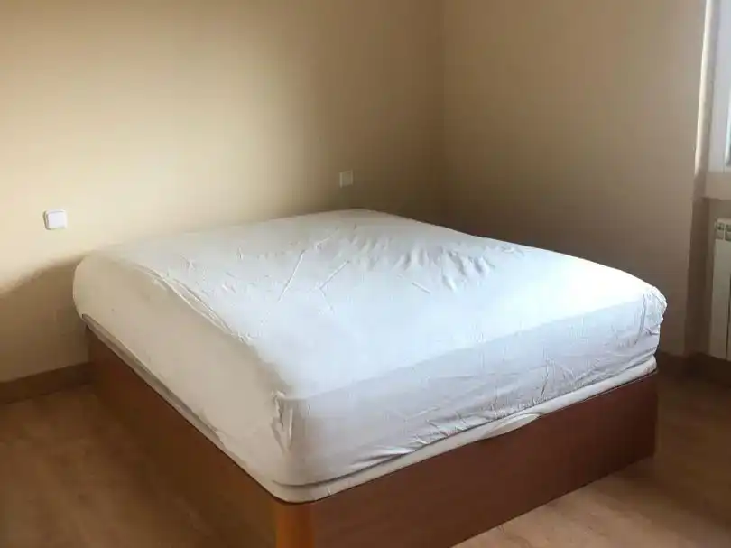 Dormitori de Pis en venda en Paracuellos de Jarama amb Piscina