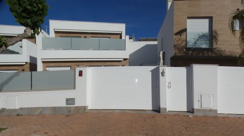 Foto 3 de Casa adosada en venda a Los Peñascos - El Salero - Los Imbernones, San Pedro del Pinatar