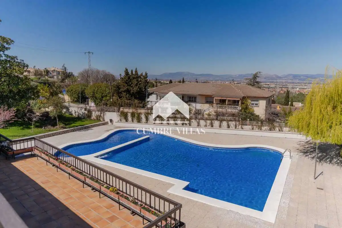 Swimming pool of Houses for sale in Gójar  with Heating, Private garden and Terrace