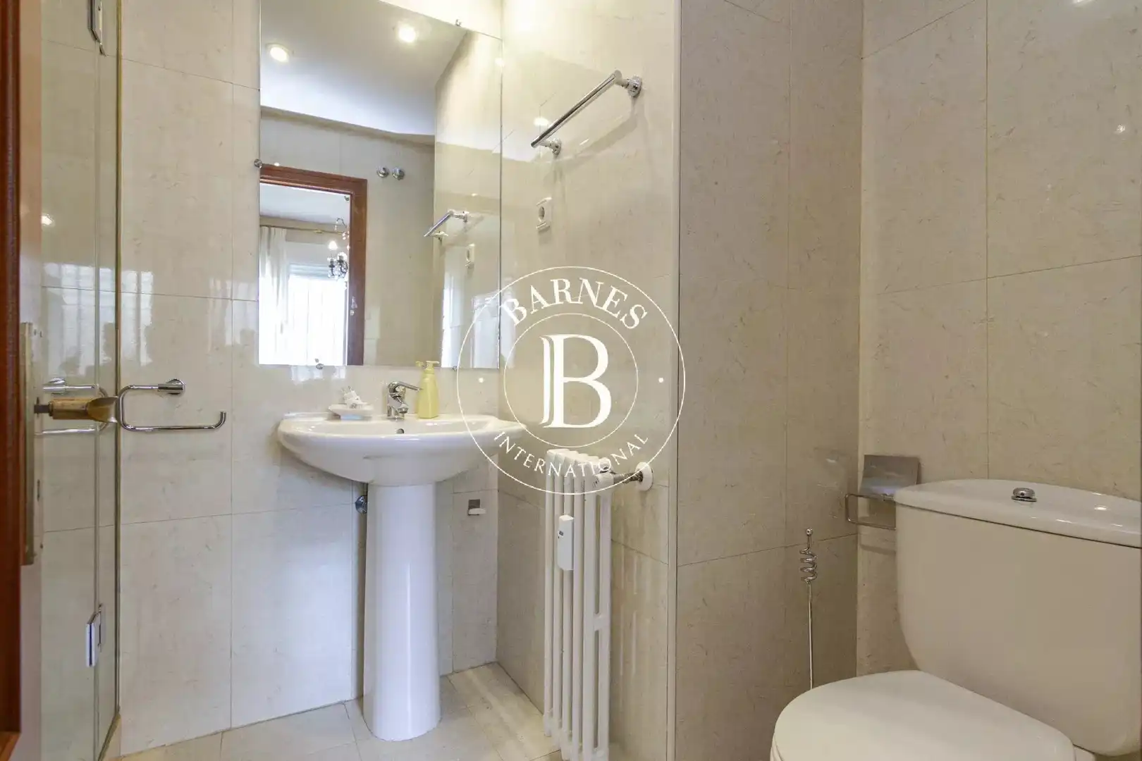 Baño de Ático en venta en Madrid con Aire acondicionado, Calefacción y Terraza