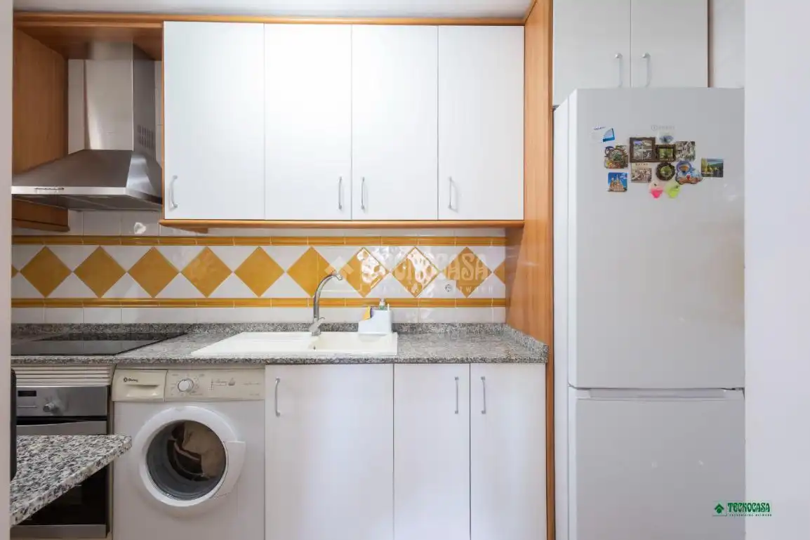 Cocina de Piso en venta en Tabernas con Aire acondicionado, Amueblado y Piscina comunitaria