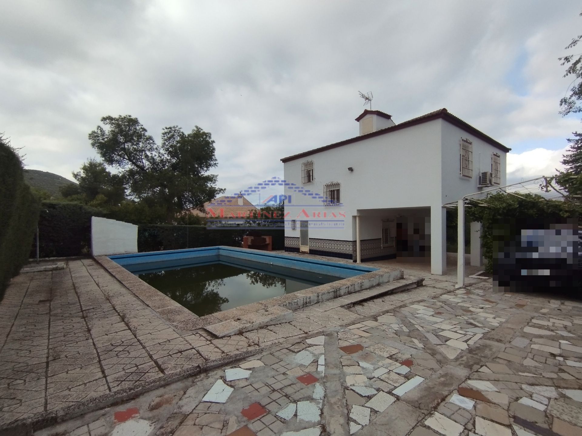 Swimming pool of House or chalet for sale in  Jaén Capital  with Air Conditioner, Private garden and Swimming Pool