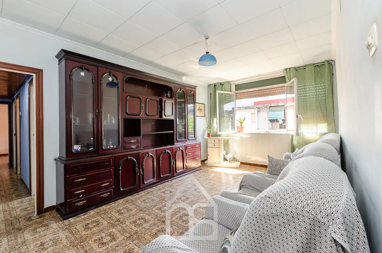 Living room of Flat for sale in Cornellà de Llobregat  with Air Conditioner