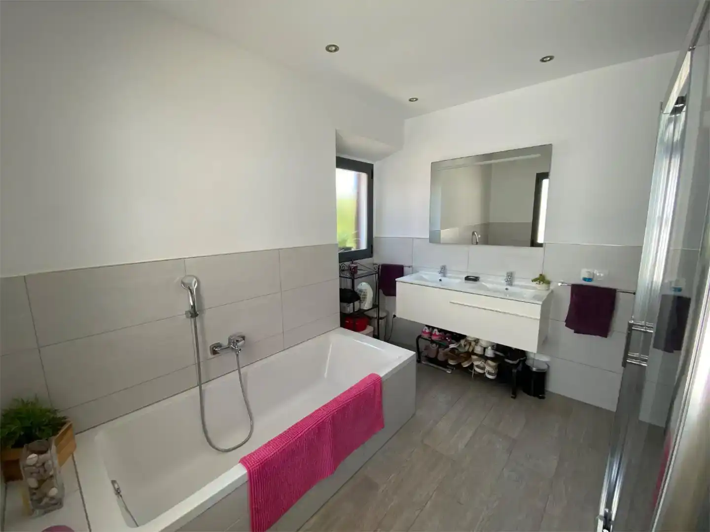 Badezimmer von Wohnung zum Verkauf in  Palma de Mallorca mit Klimaanlage, Privatgarten und Abstellraum