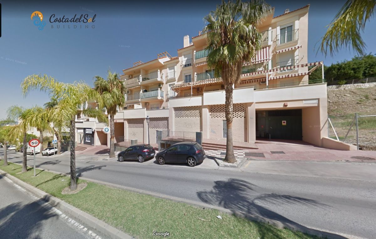 Vista exterior de Garatge en venda en Alhaurín El Grande