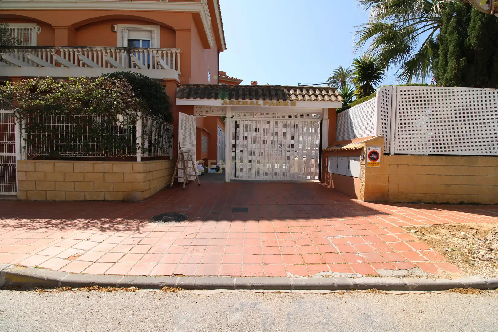 Vista exterior de Garaje en venta en Jávea / Xàbia