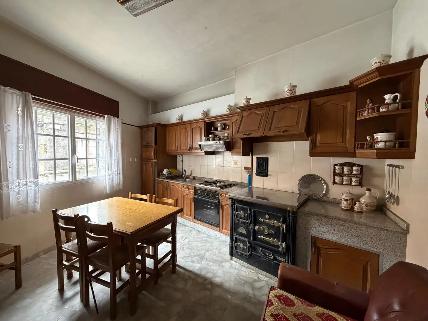 Kitchen of Houses for sale in Rianxo