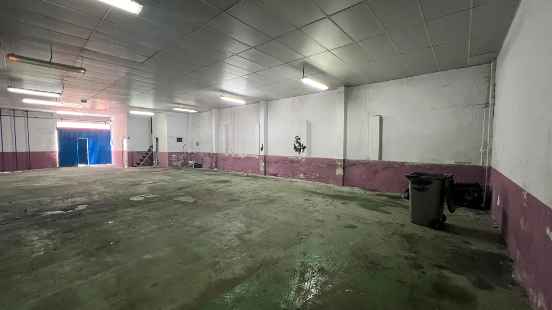 Nave industrial en venta en Málaga
