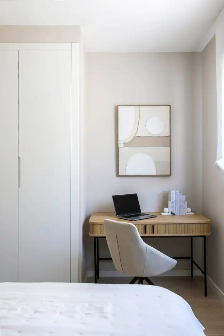 Habitación de Ático en venta en Rincón de la Victoria con Terraza y Piscina comunitaria