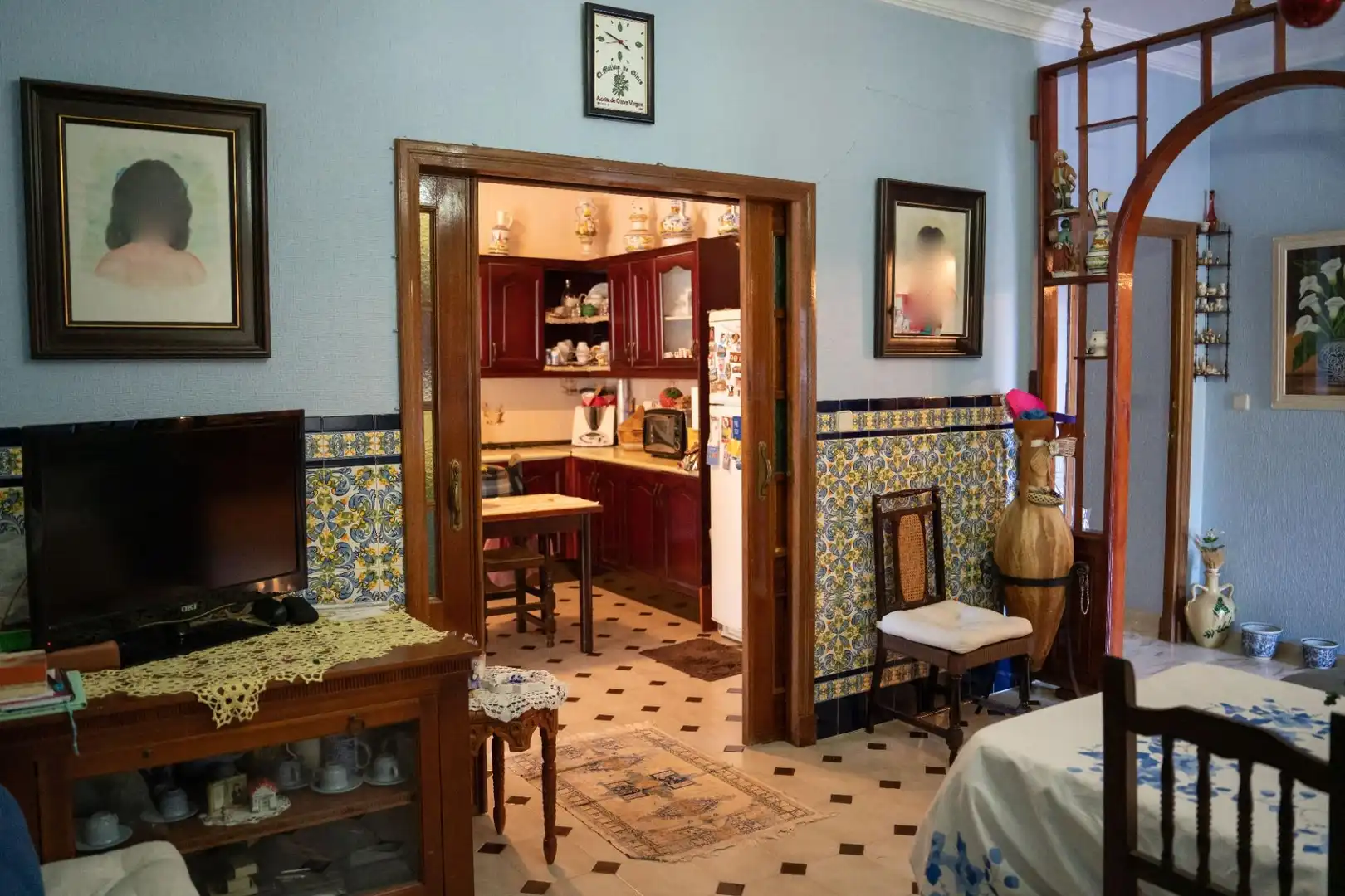 Kitchen of Houses for sale in Gines  with Air Conditioner, Heating and Private garden