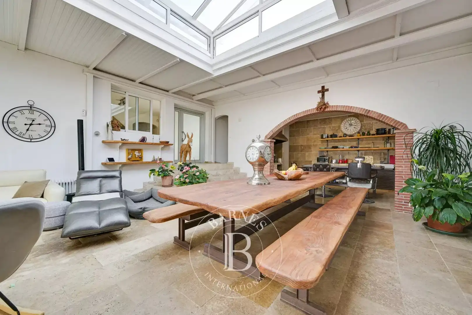 Country homes for sale in Montbarbat