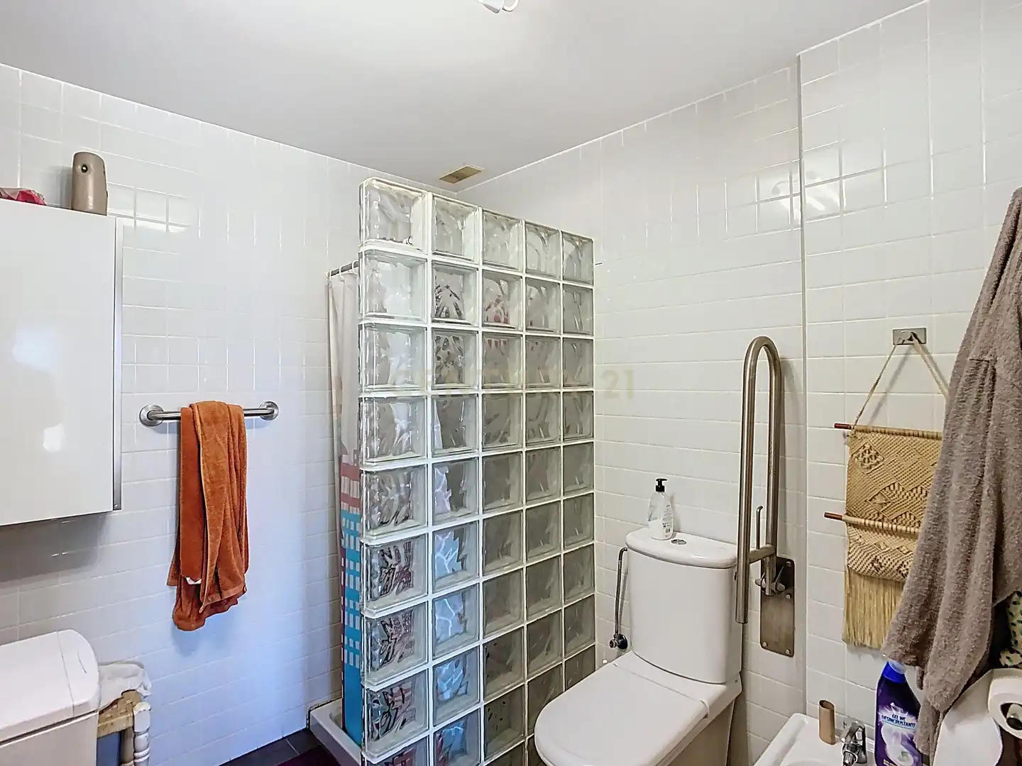 Badezimmer von Wohnung zum Verkauf in Málaga mit Klimaanlage, Privatgarten und Schwimmbad