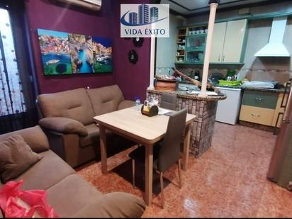 Living room of Flat for sale in Linares  with Air Conditioner and Heating