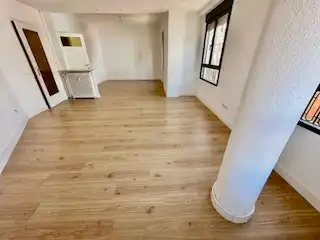 Appartement avec ascenseur à louer à Calle Lucas de Tuy 11, imagen 2