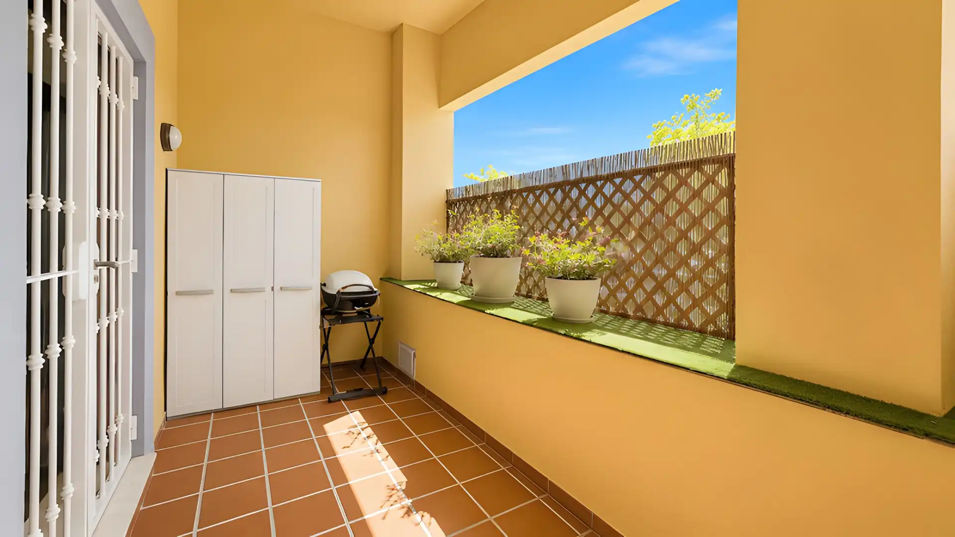 Terraza de Planta baja en venta en Marbella con Aire acondicionado, Terraza y Trastero