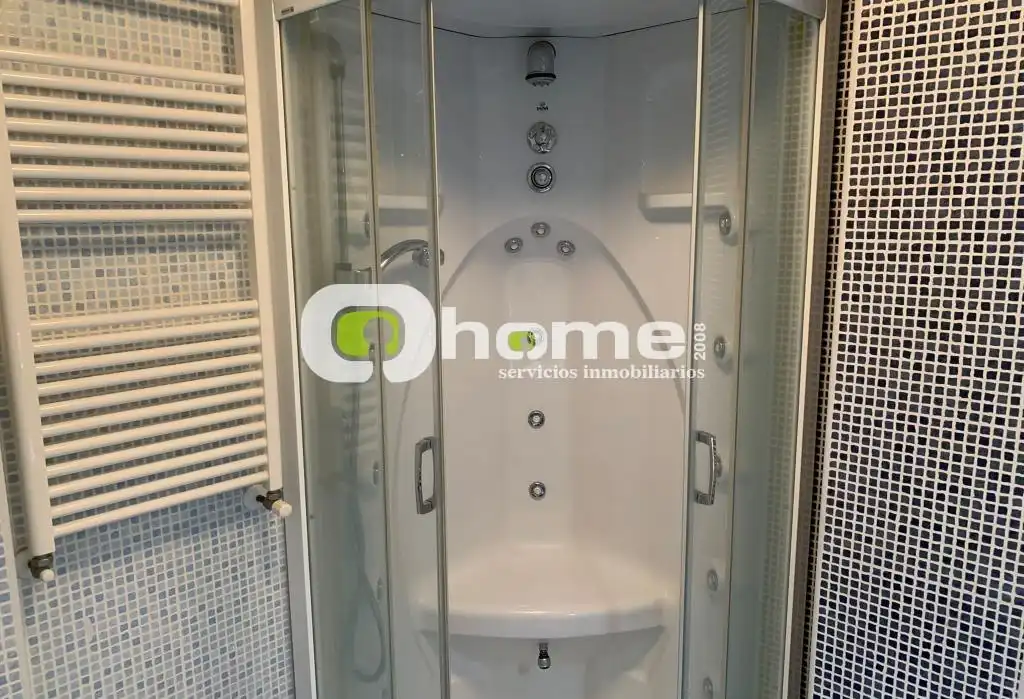 Baño de Apartamento de alquiler en Zamora Capital  con Calefacción, Parquet y Terraza