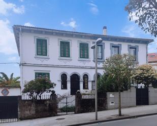 Exterior view of Single-family semi-detached for sale in Santiago de Compostela   with Private garden