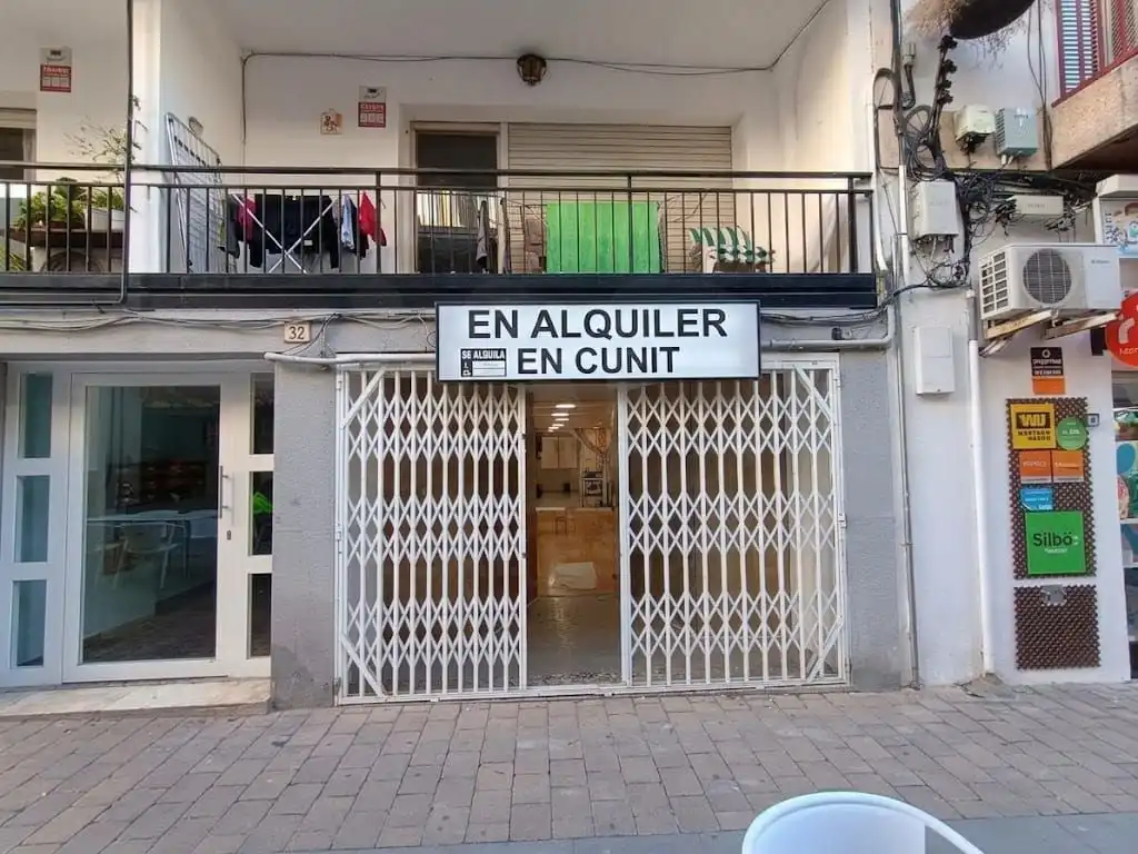 Local de alquiler en Nucli Antic