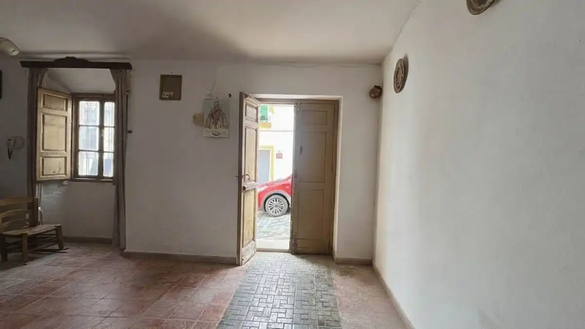 Detached homes for sale in Colmenar