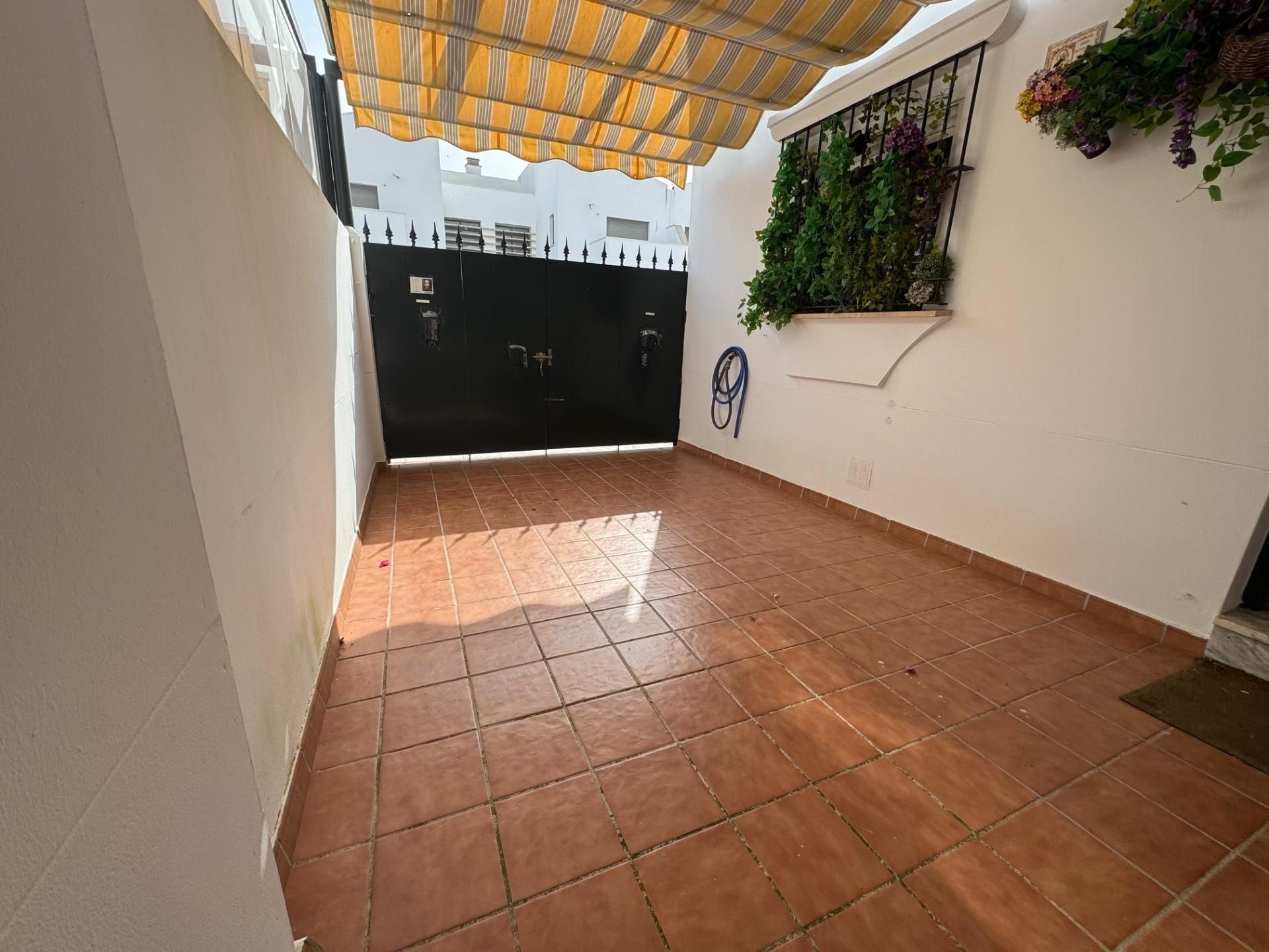 Casa o xalet en venda a Calle Monsaraz, Olivenza